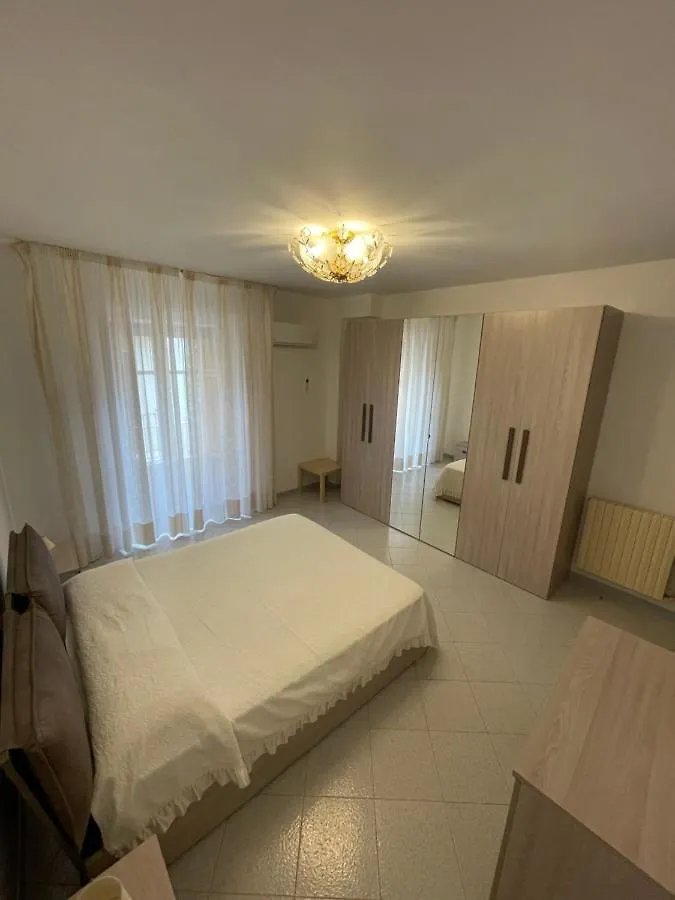 Casa Vanni Cefalu 0*,